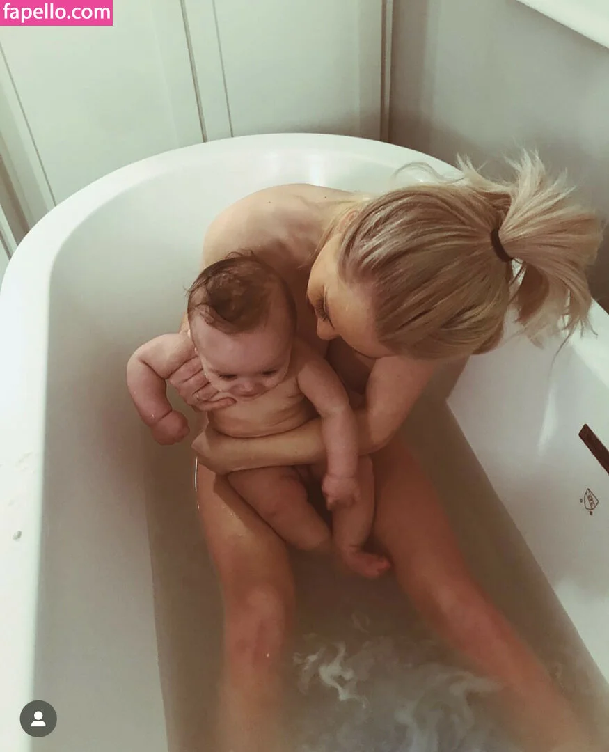 forgetsarah Onlyfans Photo Gallery 