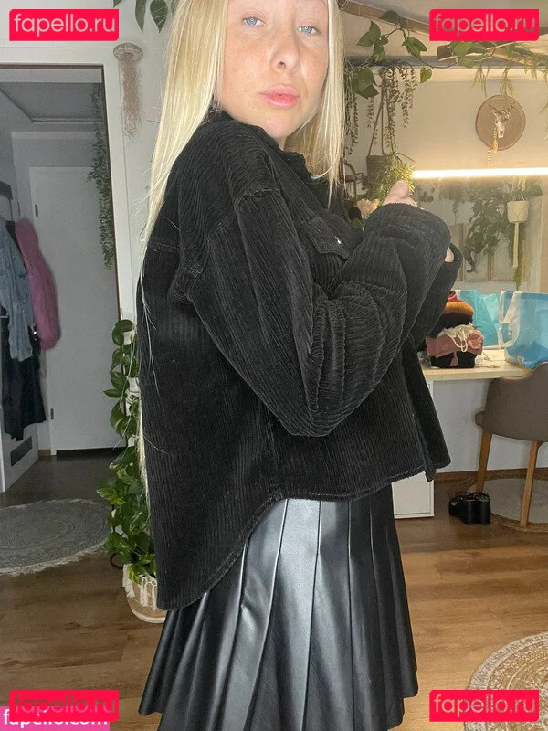 mariela_ella Onlyfans Photo Gallery 