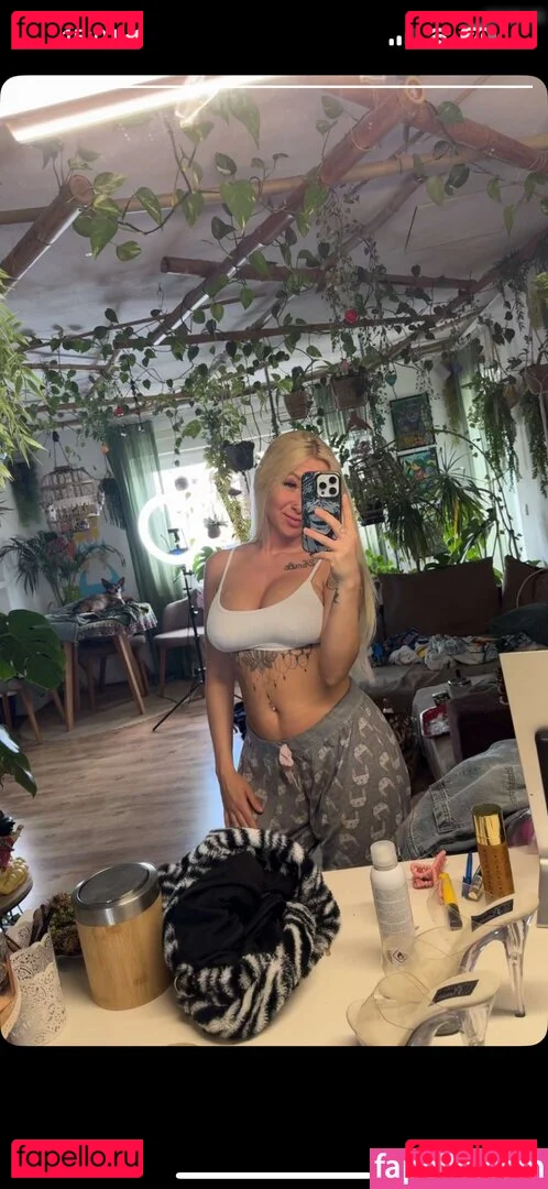 mariela_ella Onlyfans Photo Gallery 