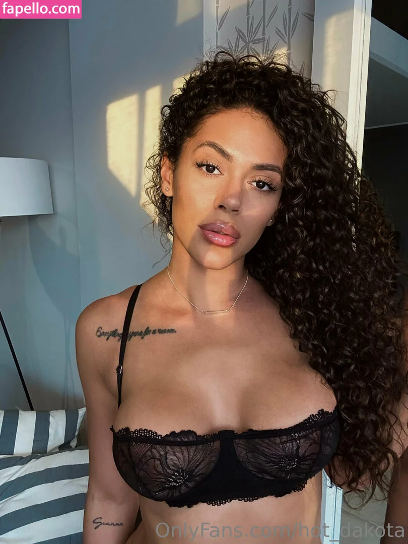 hot_dakota Onlyfans Photo Gallery 
