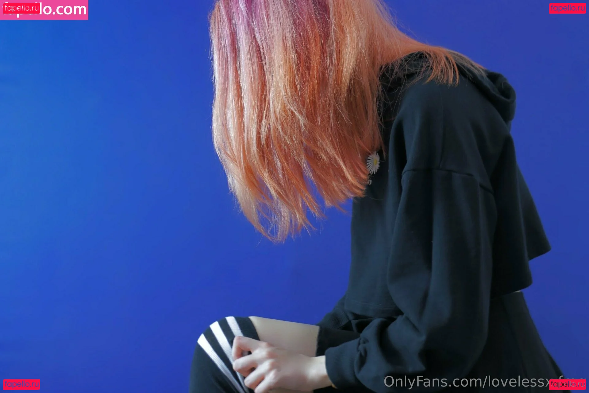 Loveless Onlyfans Photo Gallery 