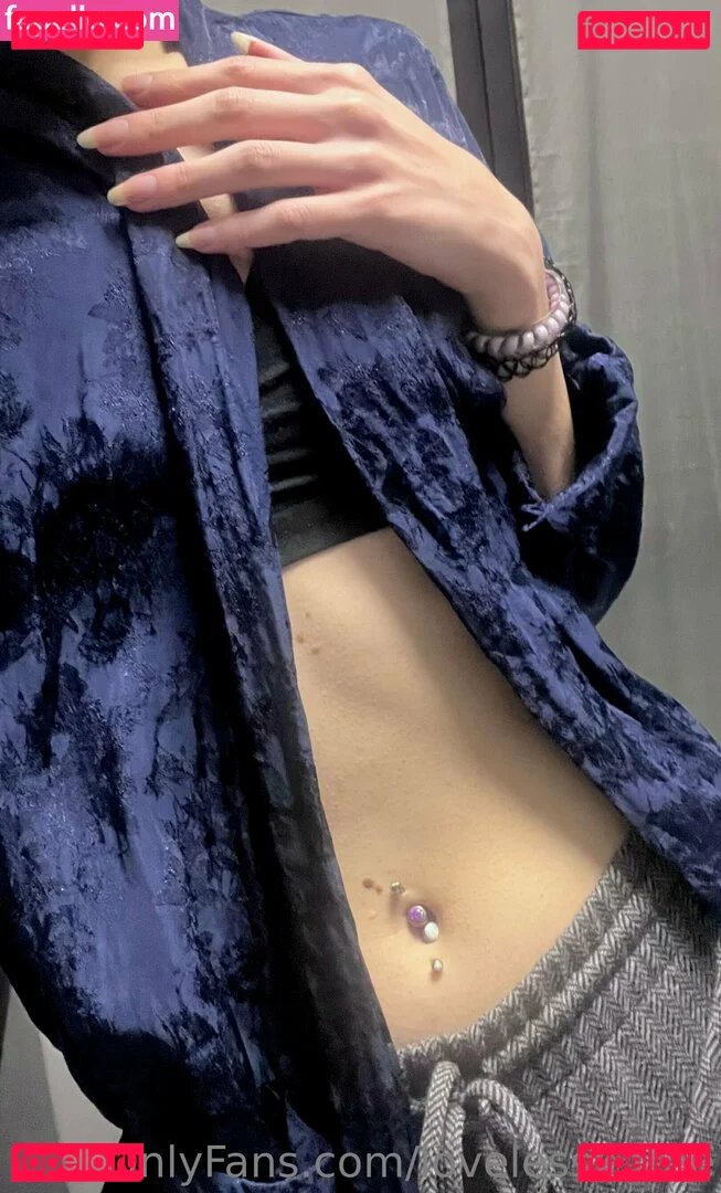 Loveless Onlyfans Photo Gallery 