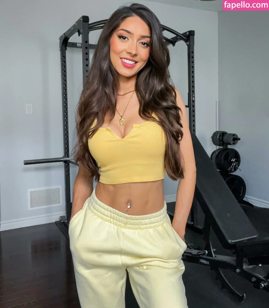 SkyeBlanchette Onlyfans Photo Gallery 