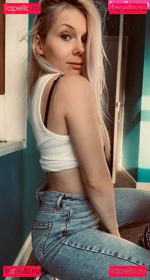 SmileyDani Onlyfans Photo Gallery 