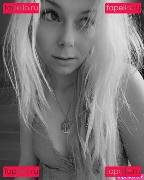 SmileyDani Onlyfans Photo Gallery 