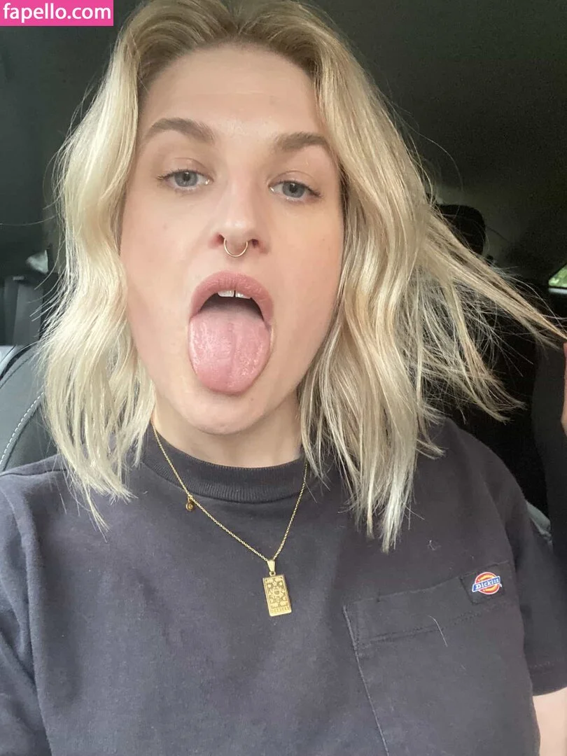 Riley Beth Onlyfans Photo Gallery 