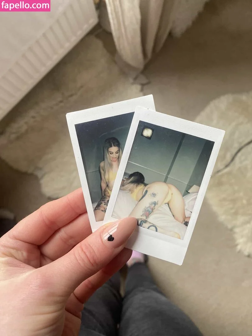 Riley Beth Onlyfans Photo Gallery 