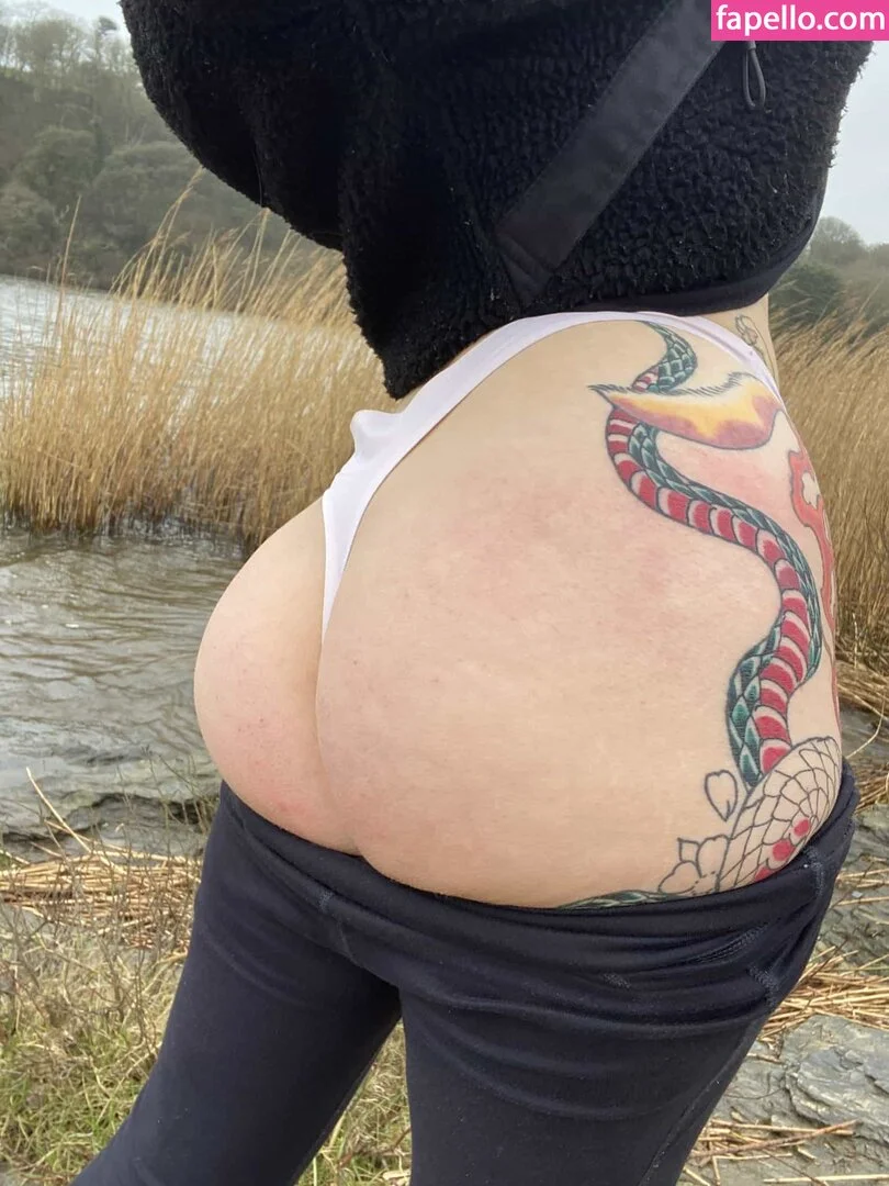 Riley Beth Onlyfans Photo Gallery 