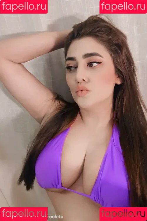 FoxyNova Onlyfans Photo Gallery 