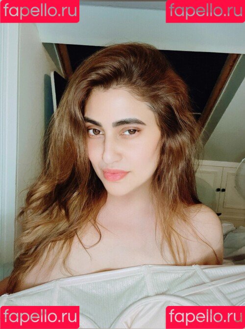 FoxyNova Onlyfans Photo Gallery 