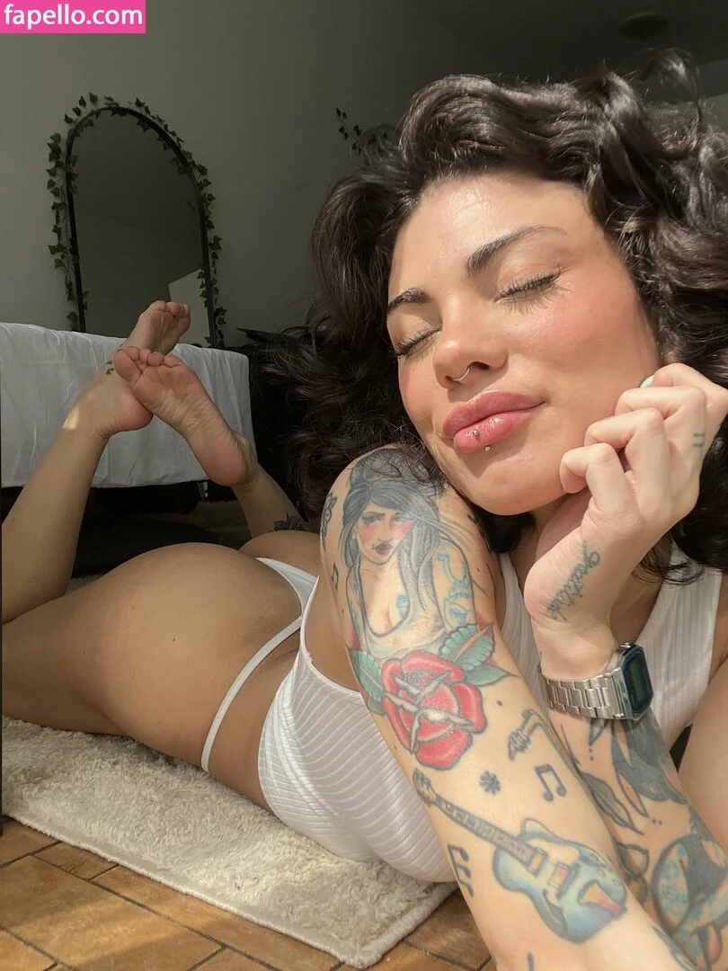 Pher Suicide Onlyfans Photo Gallery 