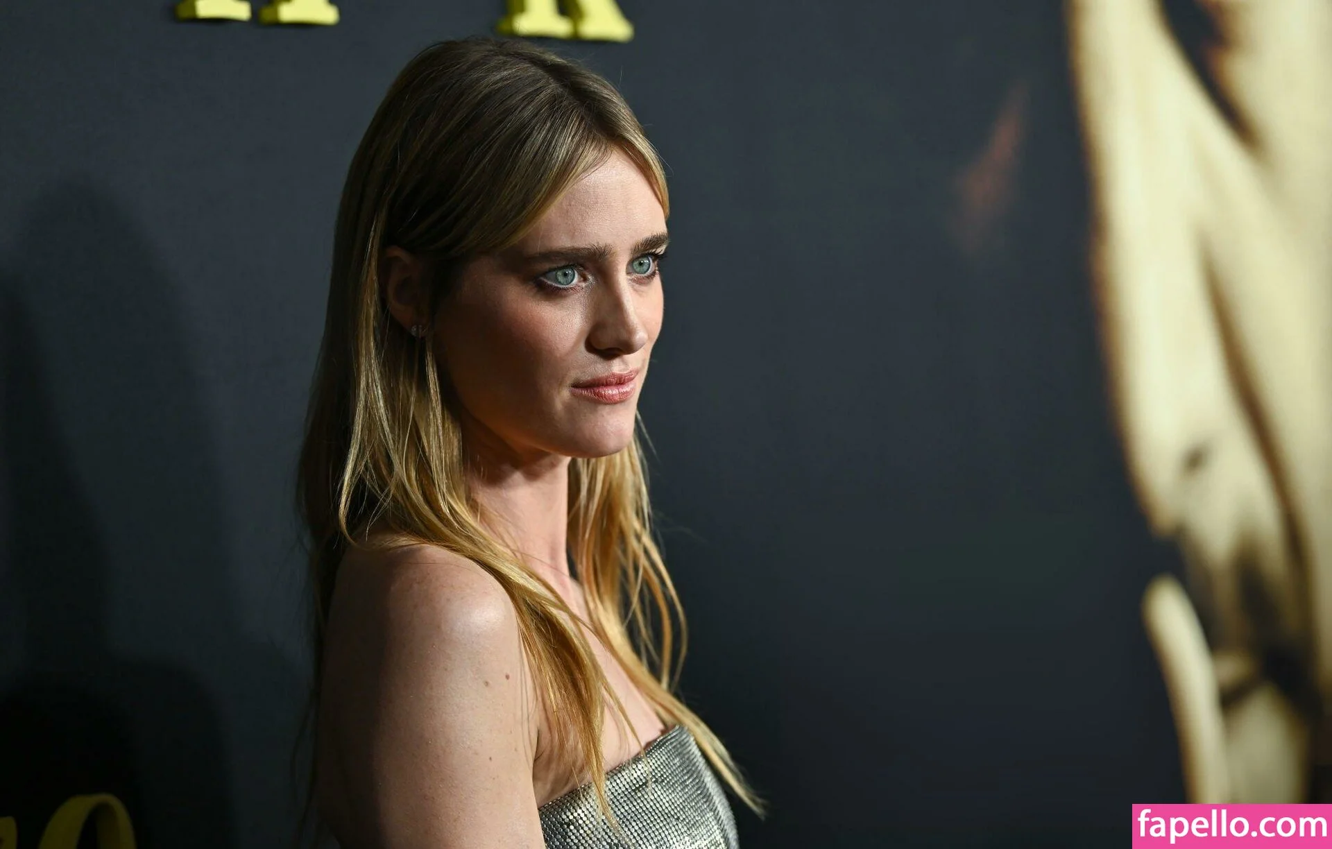 Mackenzie Davis Onlyfans Photo Gallery 