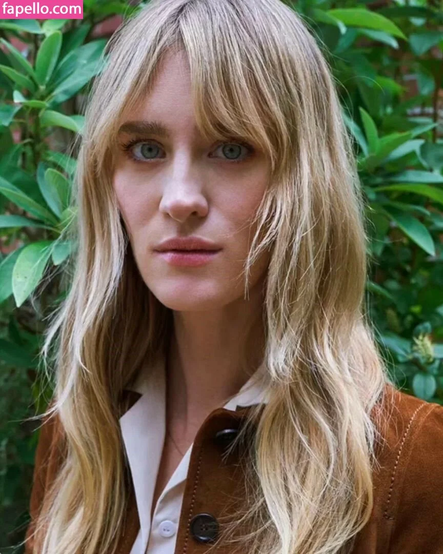 Mackenzie Davis Onlyfans Photo Gallery 