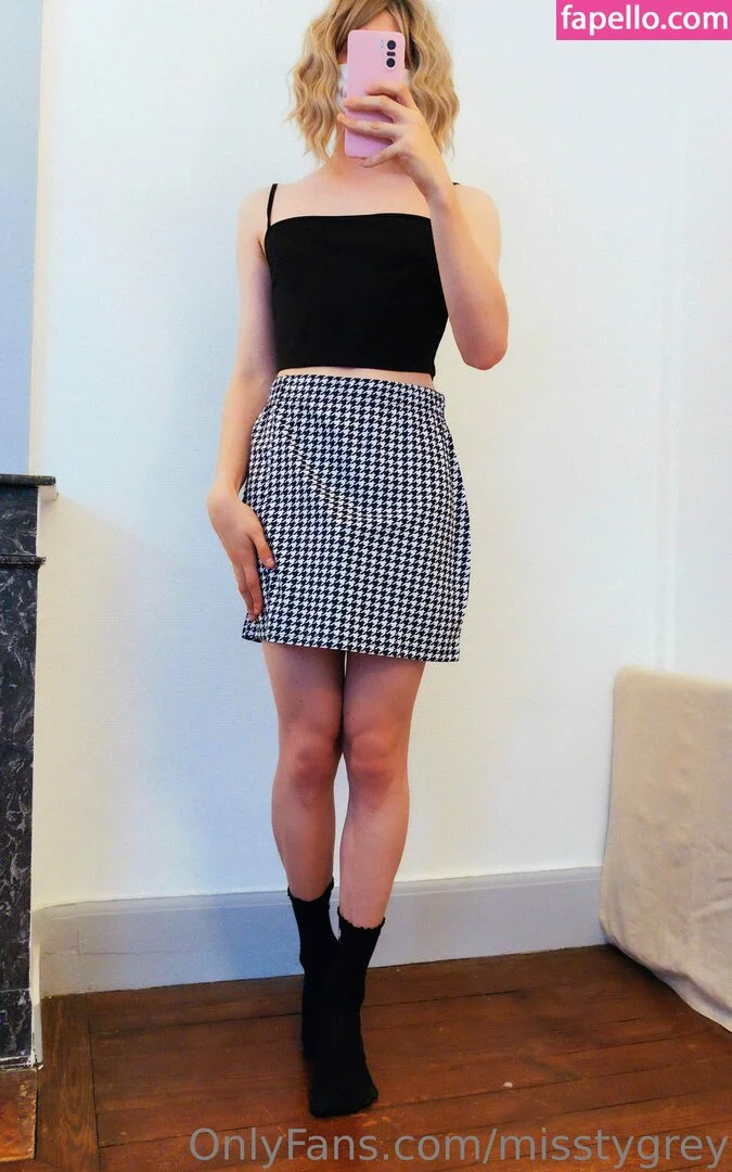 MisstyGrey Onlyfans Photo Gallery 