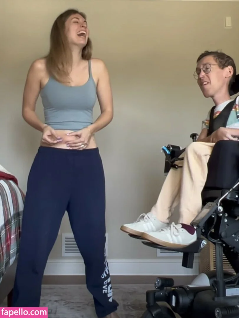 Hannah Alyward Onlyfans Photo Gallery 