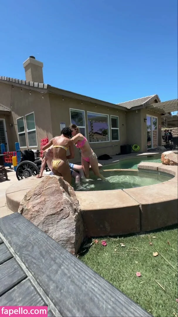 Hannah Alyward Onlyfans Photo Gallery 