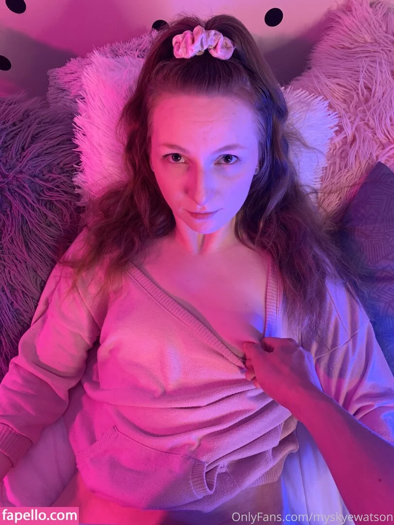 SkyeWatson Onlyfans Photo Gallery 