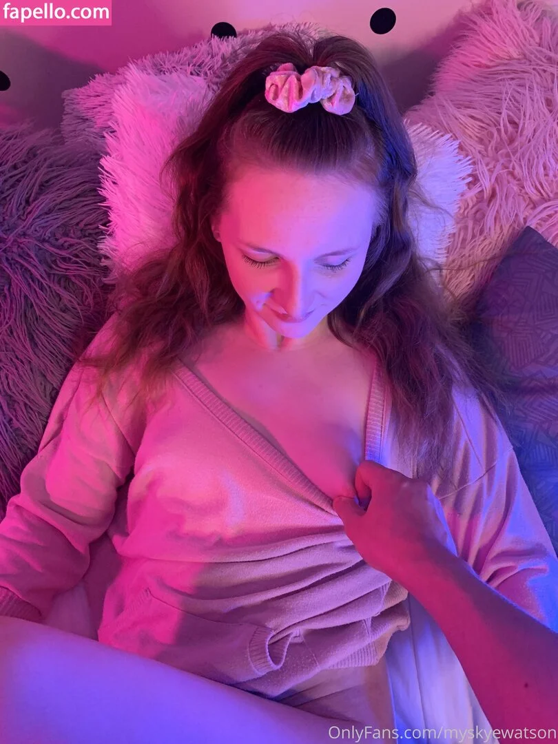 SkyeWatson Onlyfans Photo Gallery 