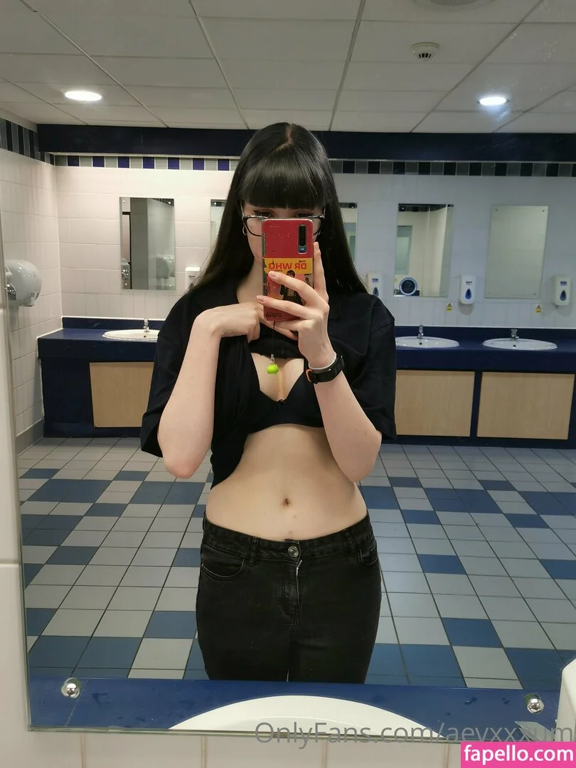 aevxxxum Onlyfans Photo Gallery 