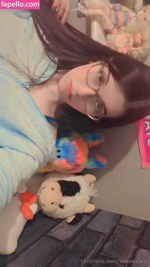 aevxxxum Onlyfans Photo Gallery 
