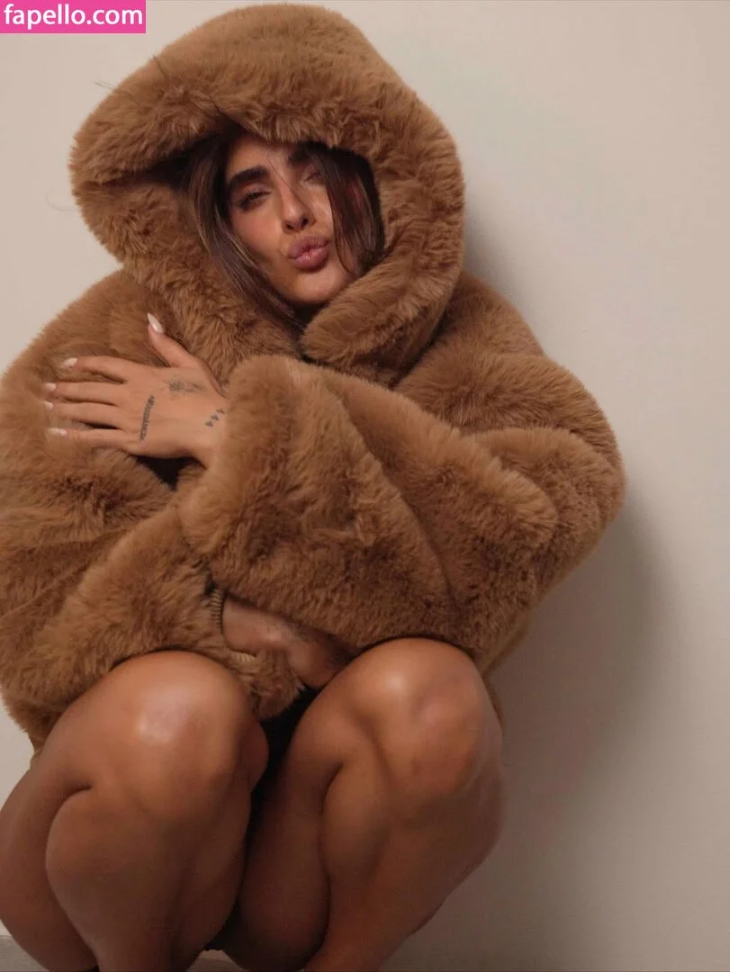 Isabel Onlyfans Photo Gallery 