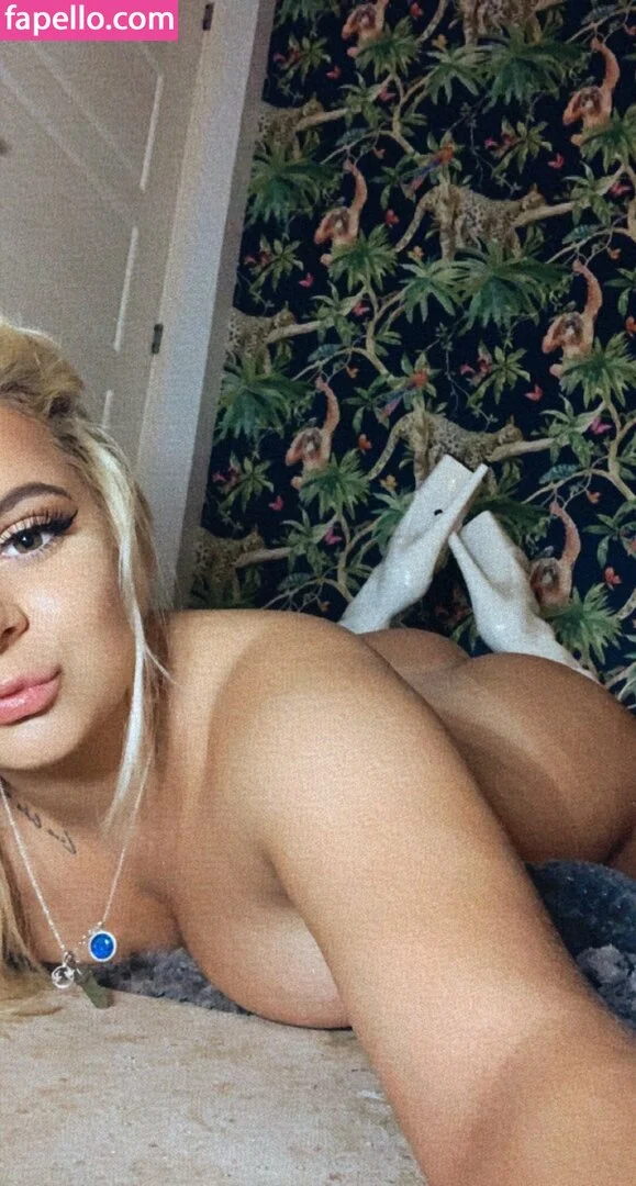 Charley Mairs Onlyfans Photo Gallery 