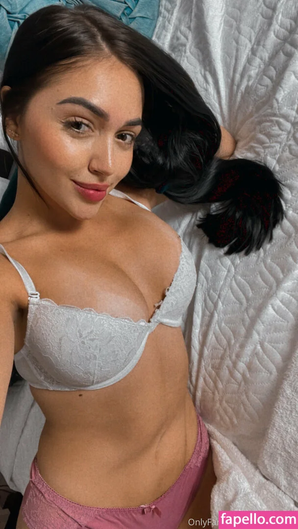 naugthyabb1 Onlyfans Photo Gallery 