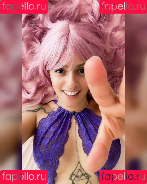 Dani Botan Onlyfans Photo Gallery 