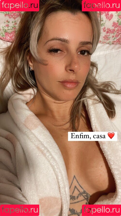 Dani Botan Onlyfans Photo Gallery 