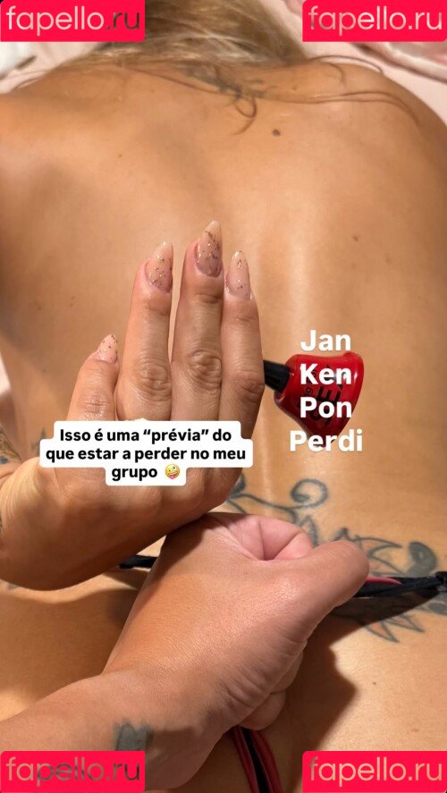 Dani Botan Onlyfans Photo Gallery 