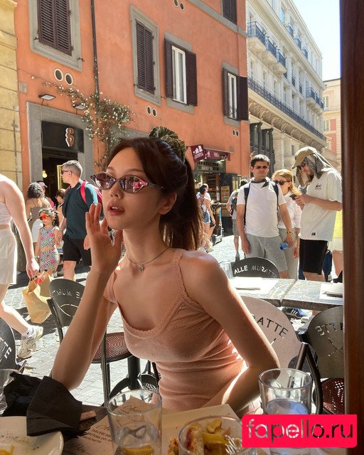 Xooos 수스 Onlyfans Photo Gallery 