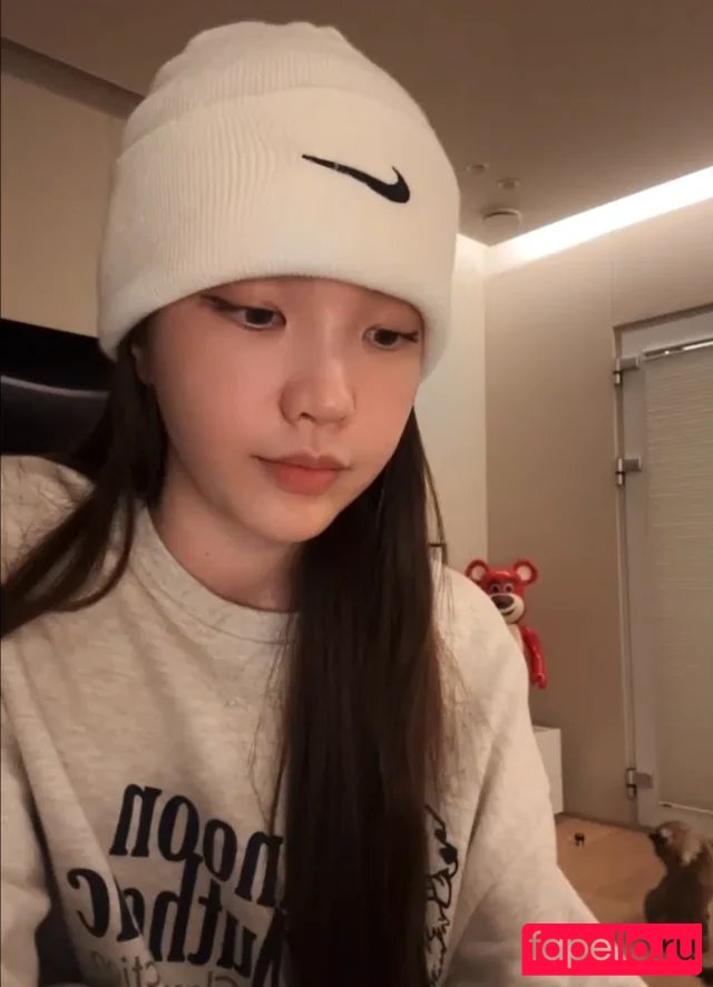 Xooos 수스 Onlyfans Photo Gallery 