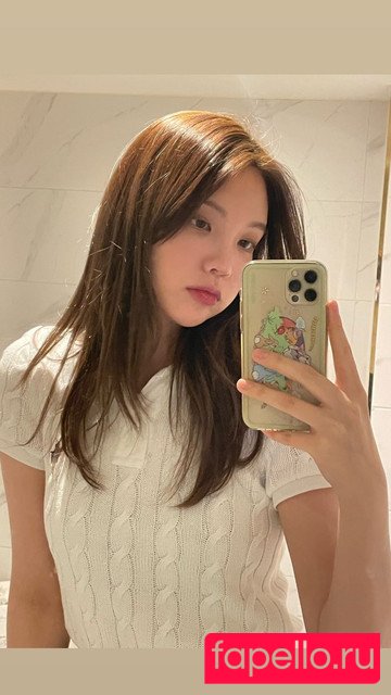 Xooos 수스 Onlyfans Photo Gallery 