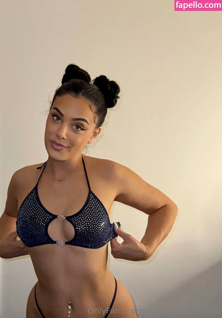 brittneysupersoak Onlyfans Photo Gallery 