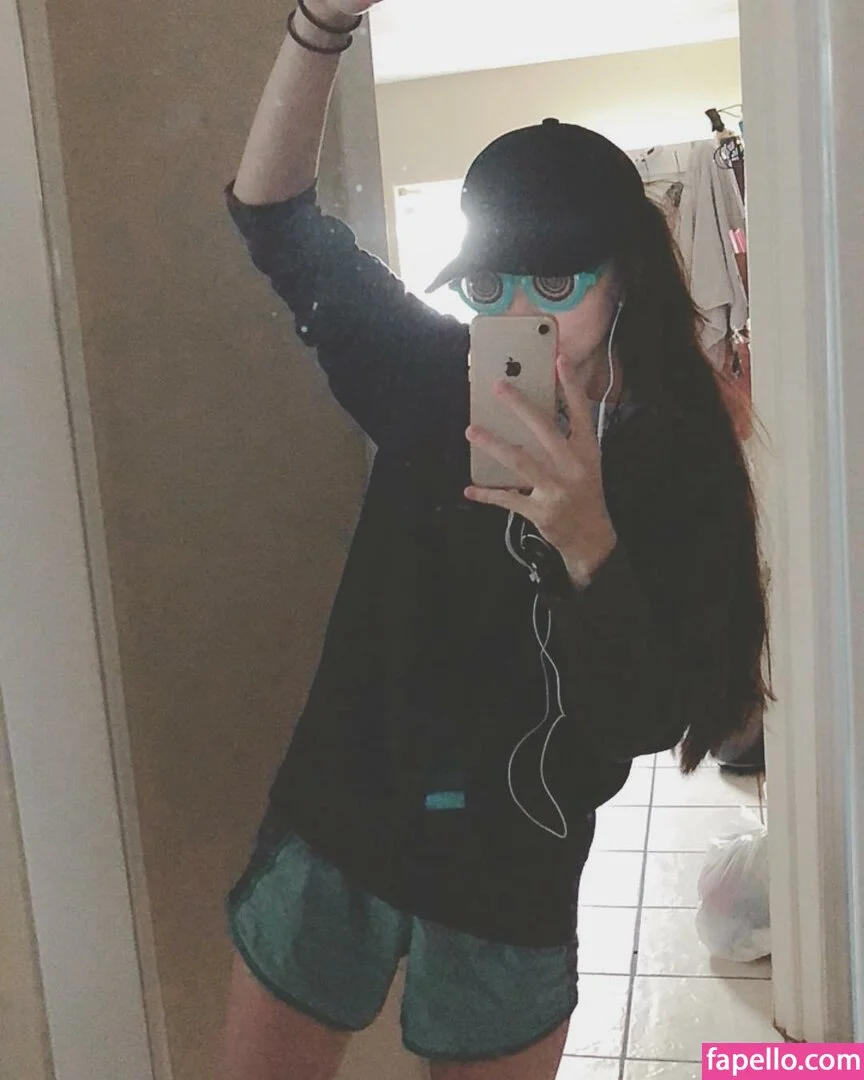 Path Wei 瑋 Onlyfans Photo Gallery 