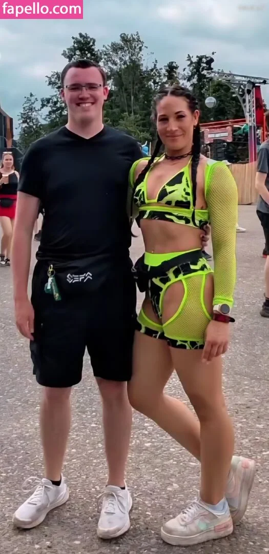 JuleTheFox Onlyfans Photo Gallery 