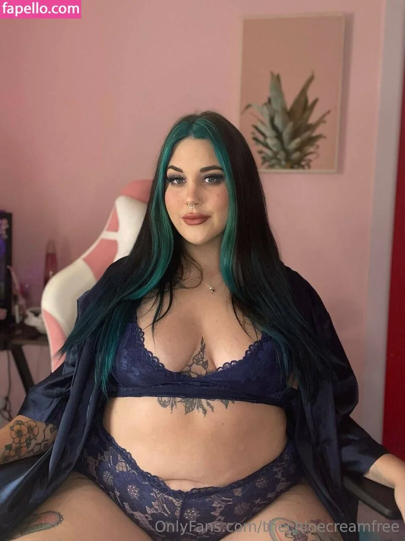 thechloecreamfree Onlyfans Photo Gallery 