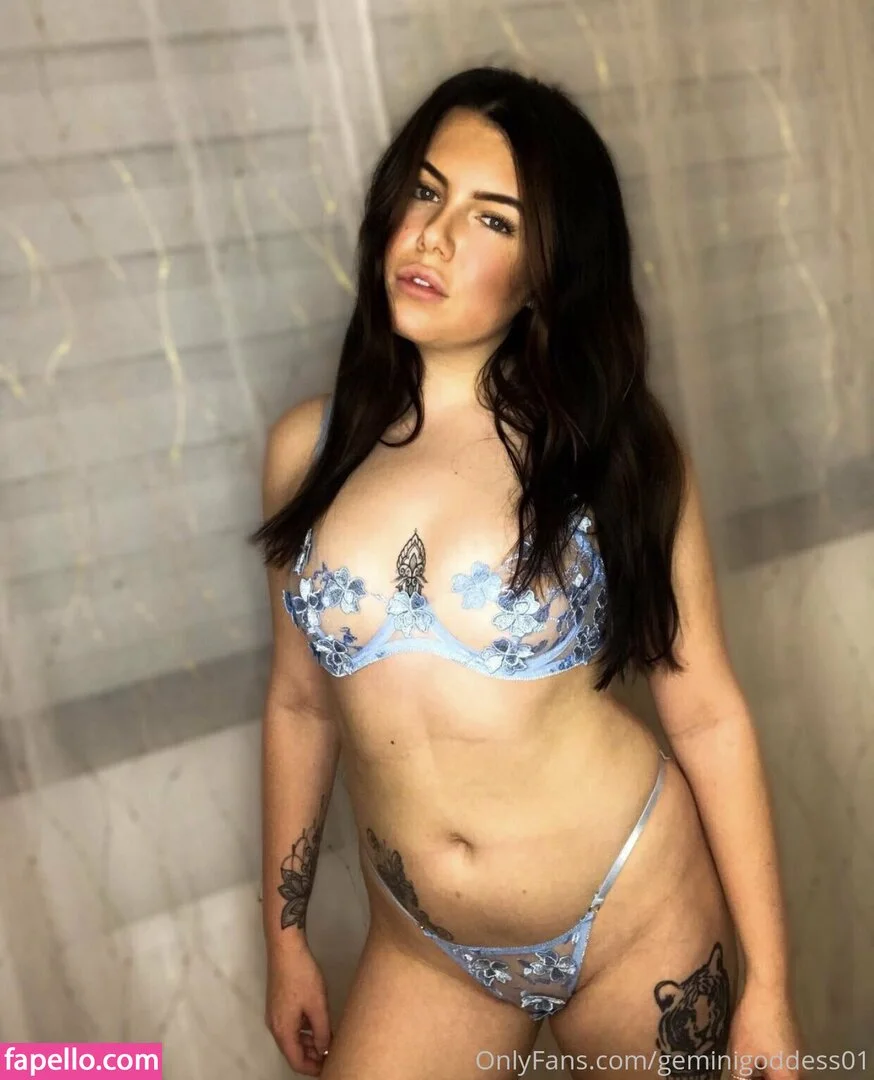 geminigoddess01 Onlyfans Photo Gallery 