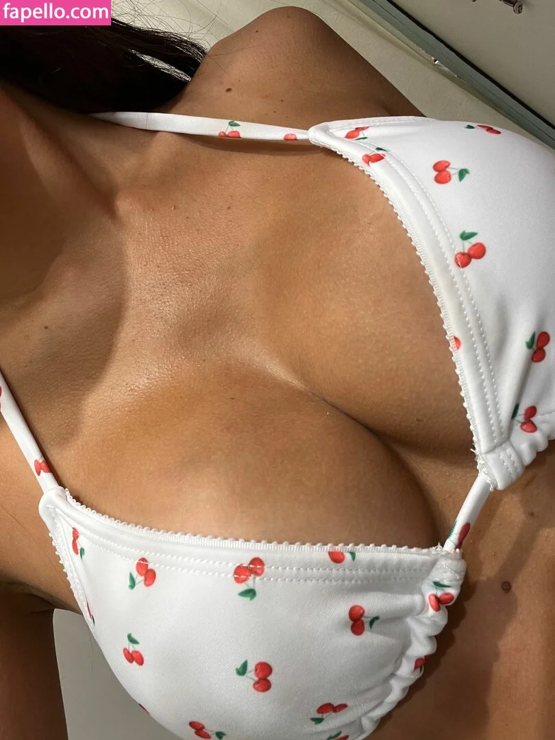 miugarcia Onlyfans Photo Gallery 