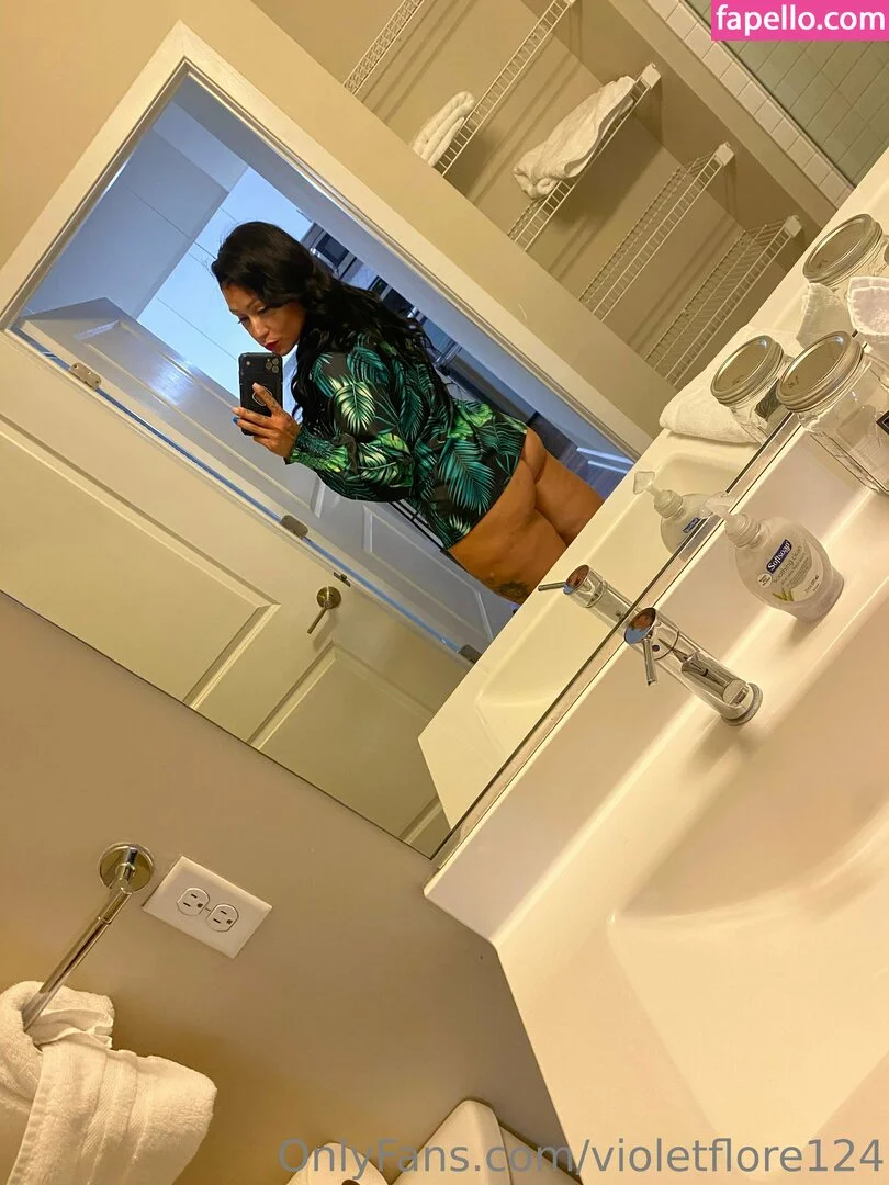 violetflore124 Onlyfans Photo Gallery 