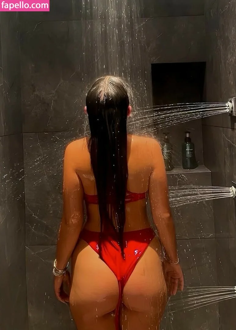 Pea Asmr Onlyfans Photo Gallery 