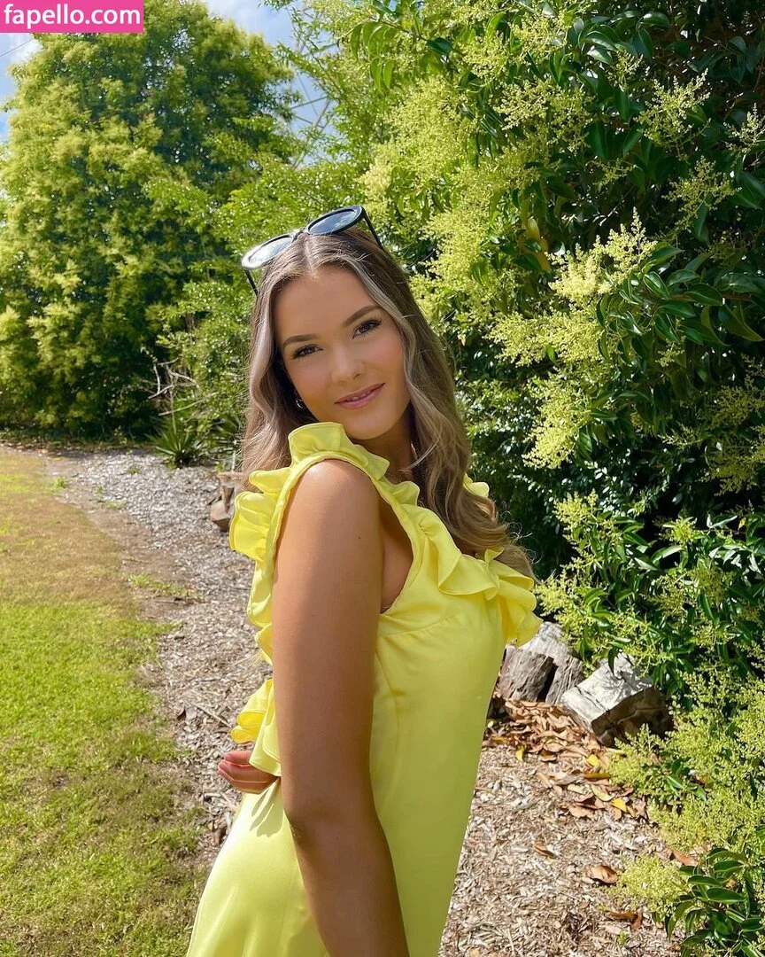 Paige Cooper Onlyfans Photo Gallery 