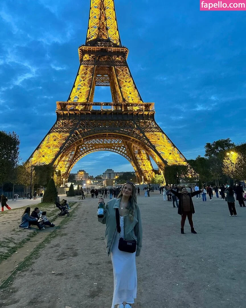 Paige Cooper Onlyfans Photo Gallery 