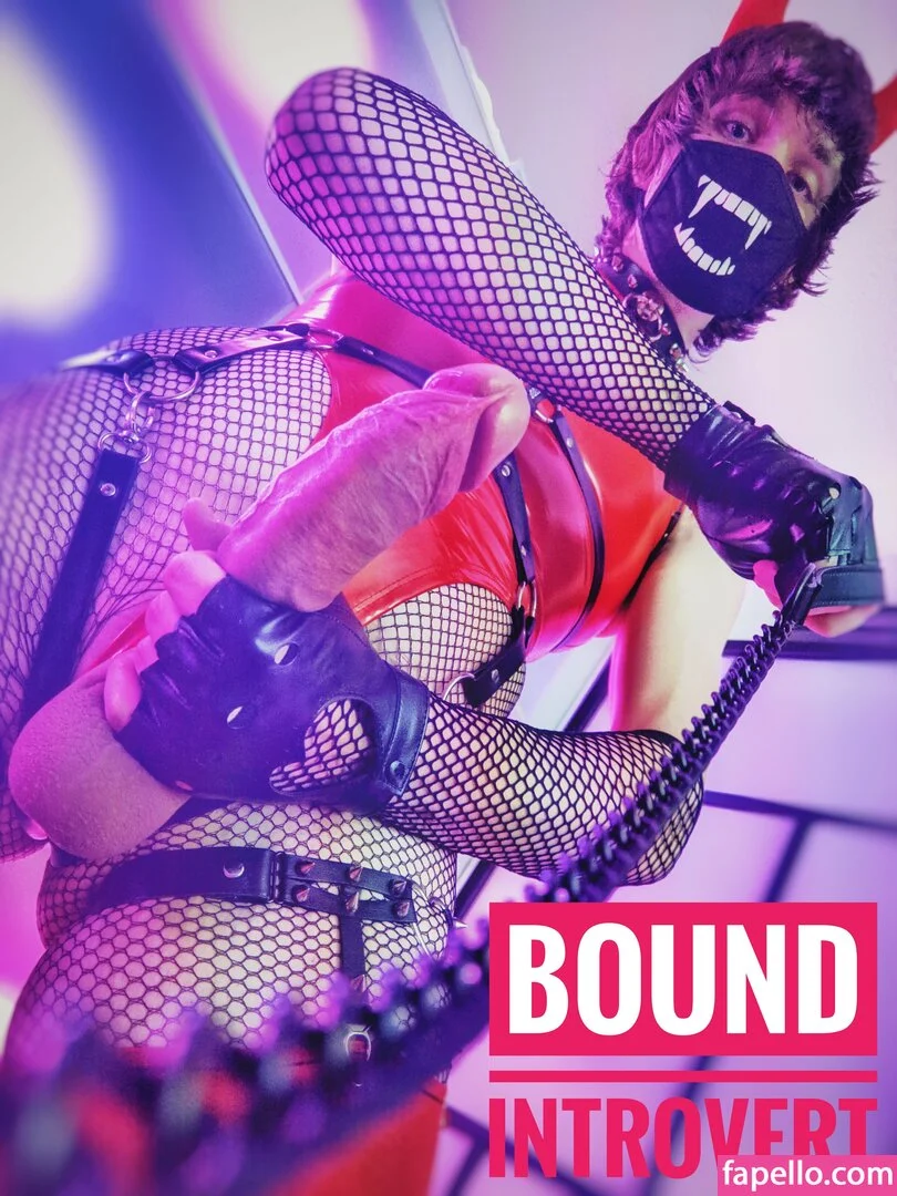 BoundIntrovert Onlyfans Photo Gallery 