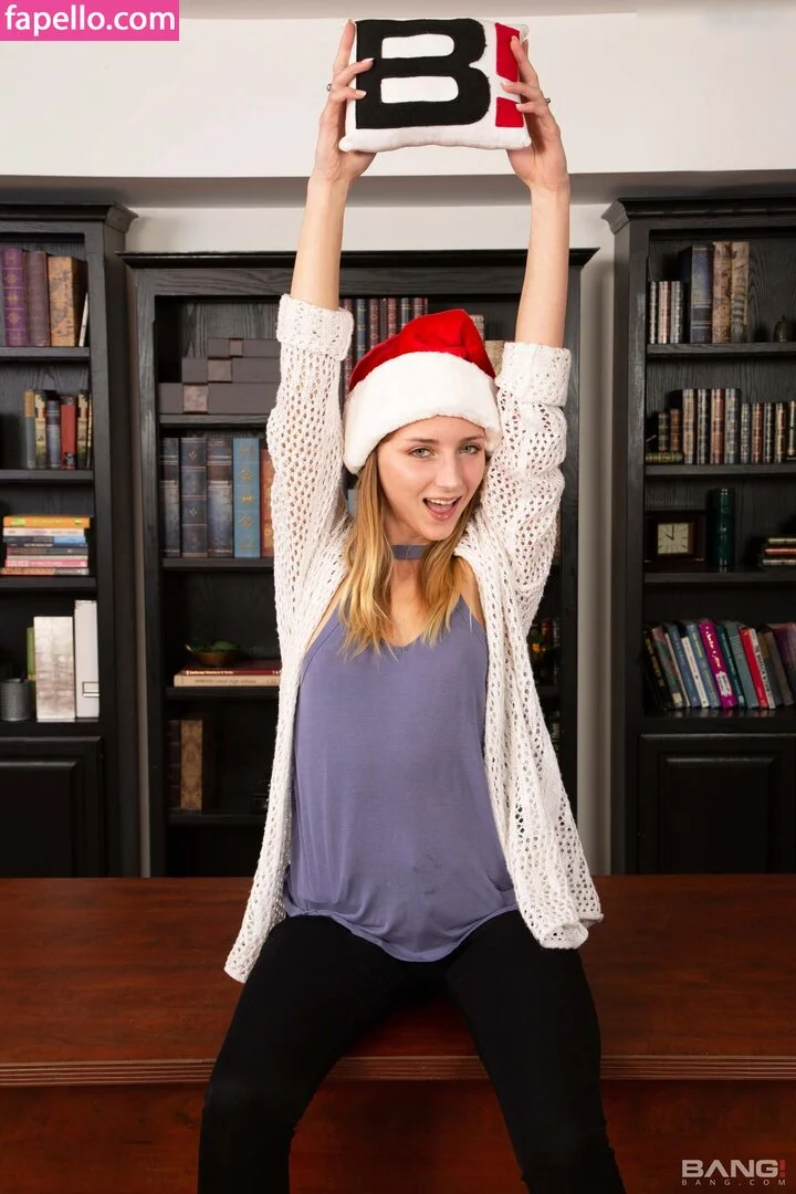 Macy Meadows Onlyfans Photo Gallery 