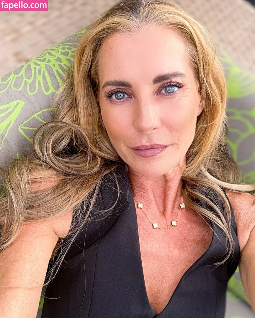 Giulia Siegel Onlyfans Photo Gallery 