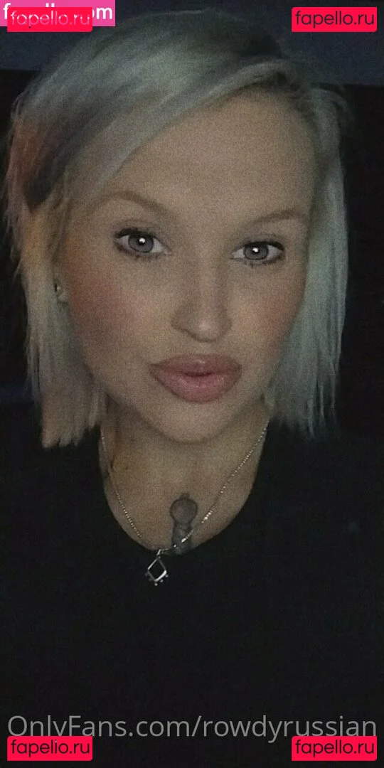 redrosebb Onlyfans Photo Gallery 