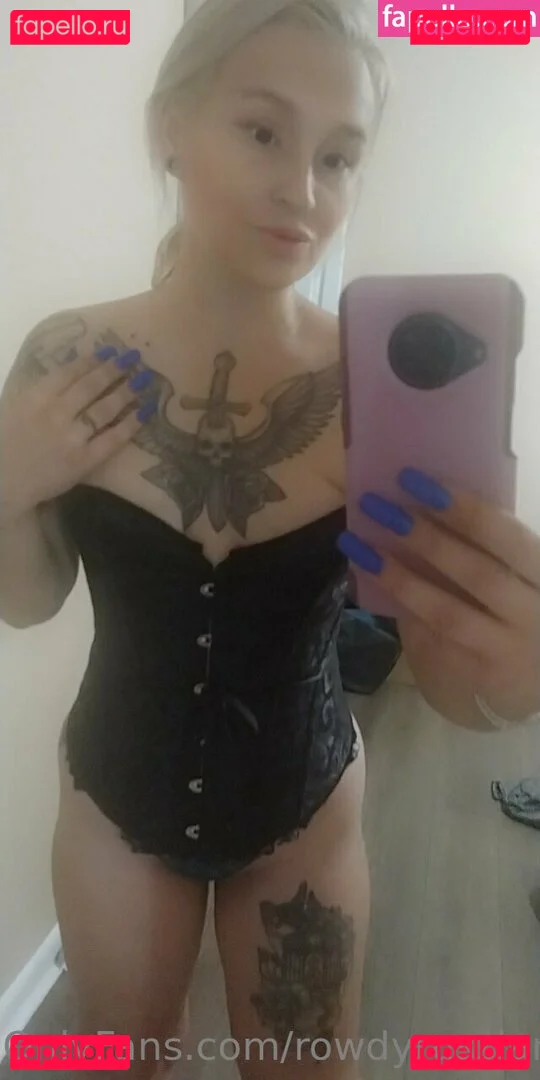 redrosebb Onlyfans Photo Gallery 