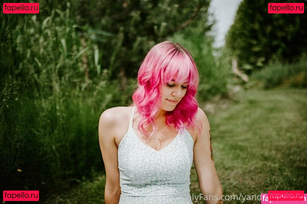 brattty.succubus Onlyfans Photo Gallery 