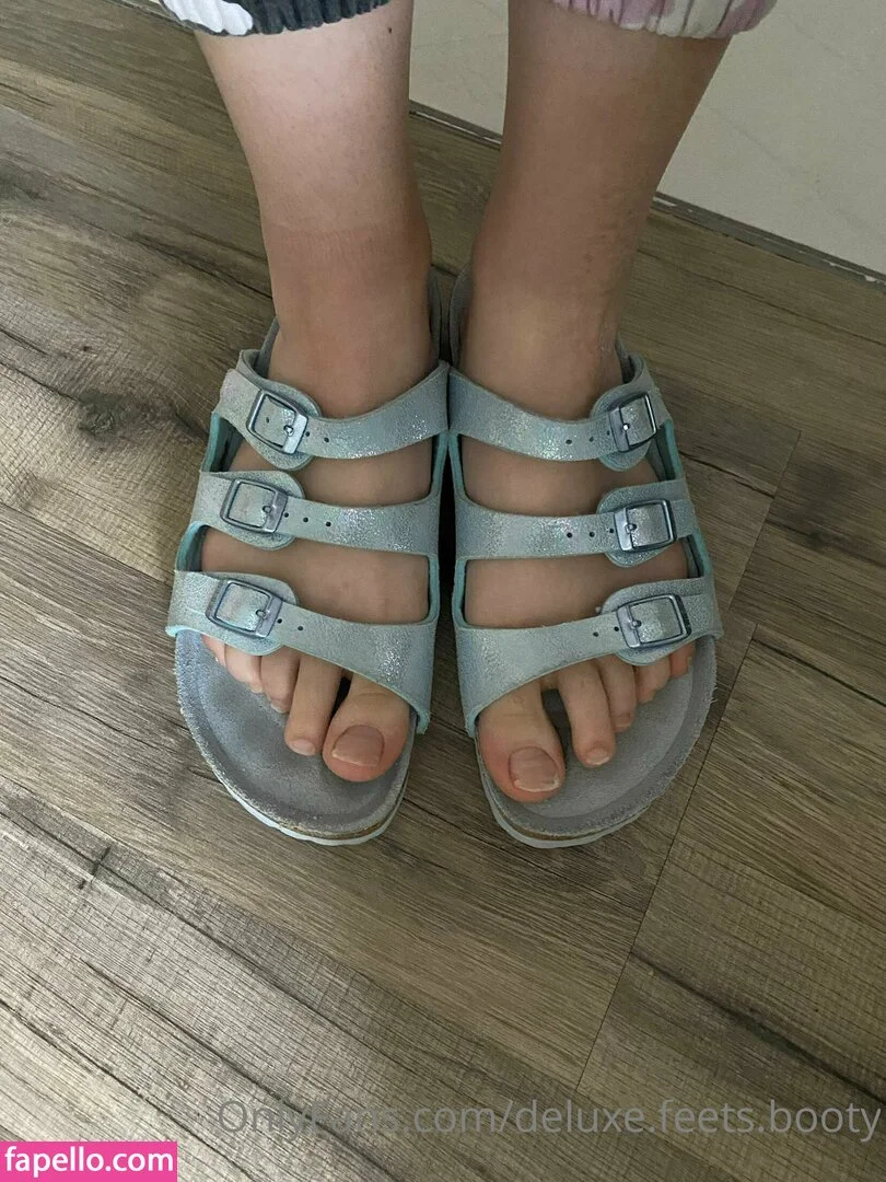 deluxe.feets.booty Onlyfans Photo Gallery 